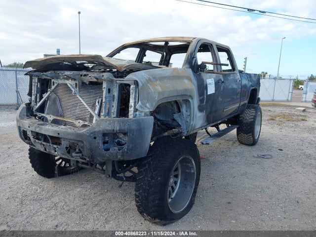 1GT12UE86GF234882 GMC Sierra 2500hd Denali
