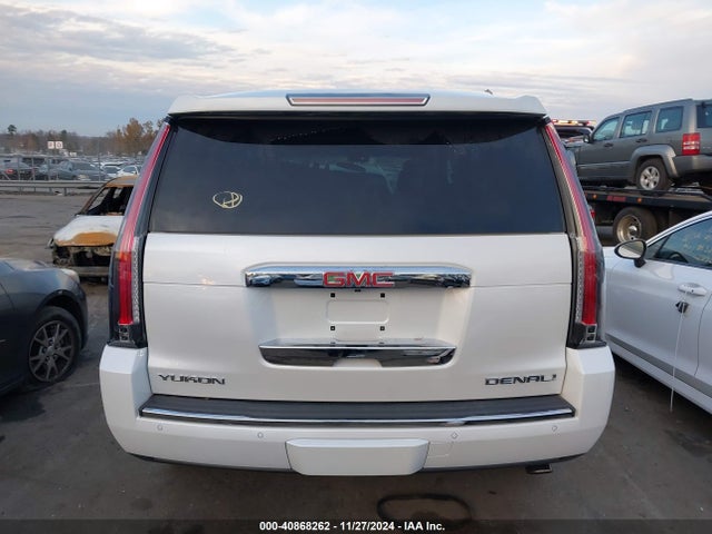 1GKS2CKJ5JR258431 GMC YUKON DENALI