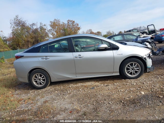 JTDKBRFU6H3041504 Toyota Prius Two