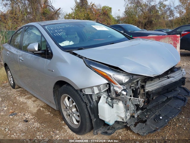 JTDKBRFU6H3041504 Toyota Prius Two