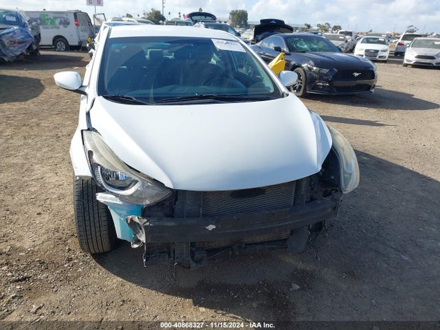 Hyundai ELANTRA SE 2016 5NPDH4AE5GH694595 Image 13