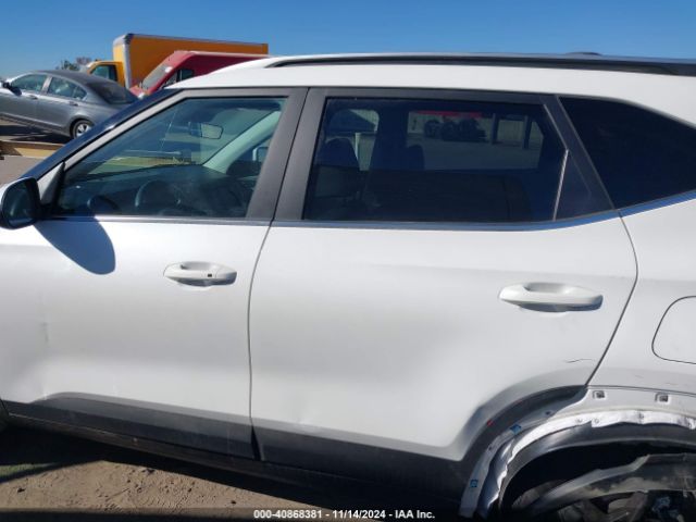 KNDER2AA2R7652203 KIA SELTOS EX