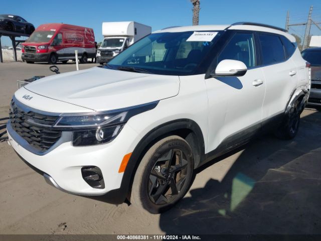 KNDER2AA2R7652203 KIA SELTOS EX