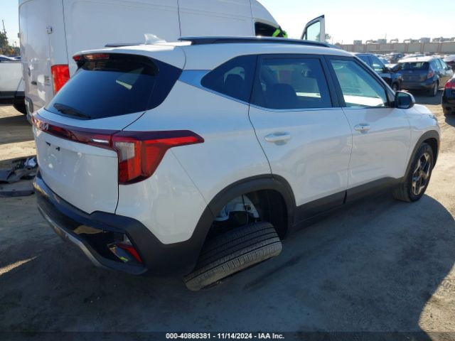 KNDER2AA2R7652203 KIA SELTOS EX