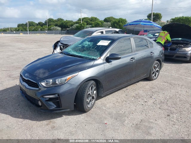 KIA Forte Lxs 2021 3KPF24AD3ME346182 Image 2