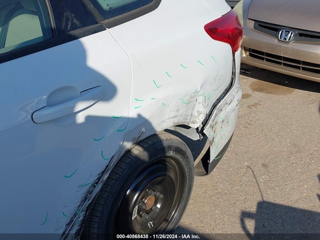 Ford FOCUS SE 2018 1FADP3F20JL277373 Image 6