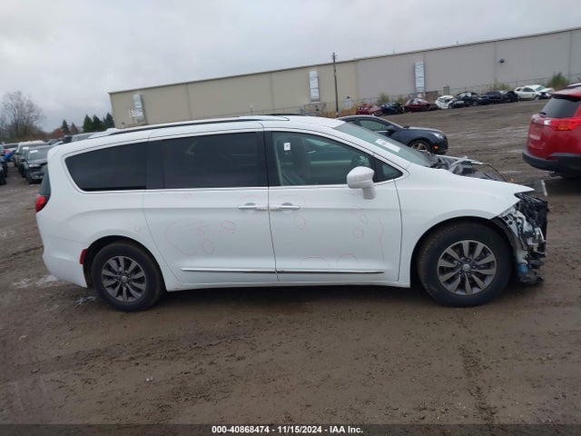 2C4RC1EG7LR172871 Chrysler Pacifica Touring L Plus