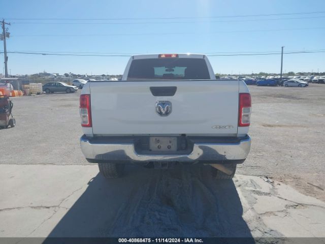 3C6UR5CJ2MG683109 RAM 2500 Tradesman  4x4 6'4 Box