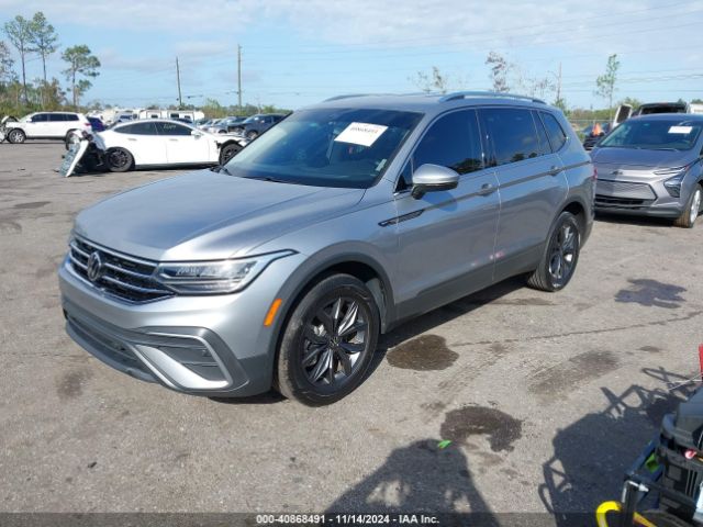 2022 VOLKSWAGEN TIGUAN 3VV3B7AX9NM147502 Photo 1