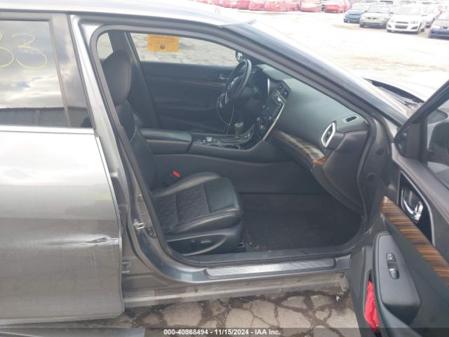 1N4AA6AP1HC361740 Nissan Maxima 3.5 Platinum