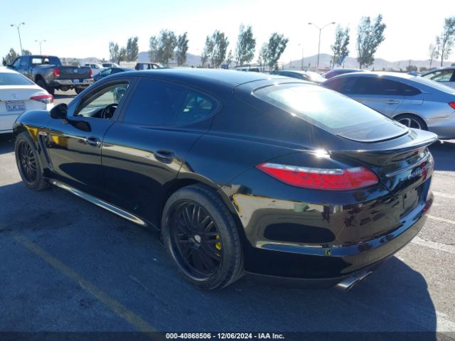 2011 PORSCHE PANAMERA WP0AA2A78BL010091 Photo 2
