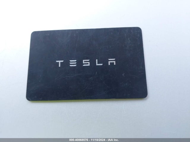 2024 TESLA MODEL Y 7SAYGDEDXRF108967 Photo 10