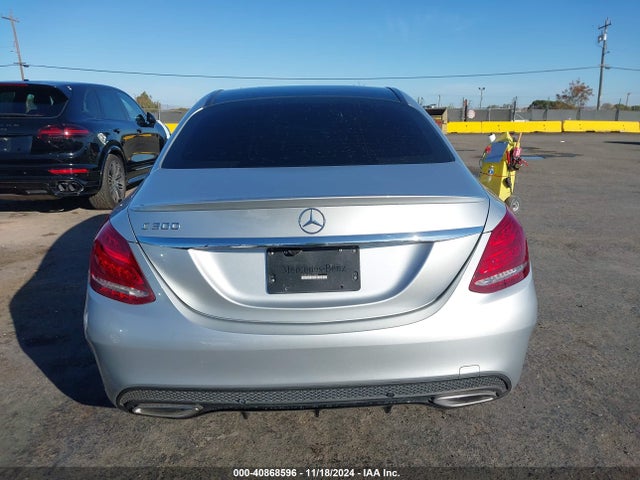 55SWF4JB7GU176036 Mercedes-Benz C 300 Luxury/sport
