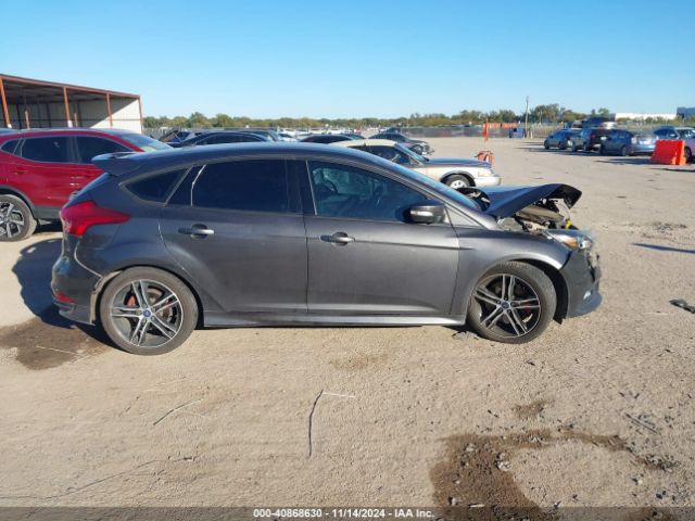 1FADP3L91GL328714 Ford FOCUS ST