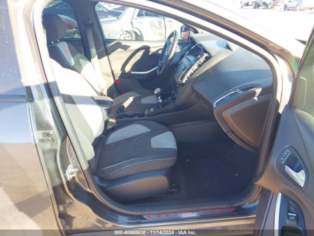 1FADP3L91GL328714 Ford FOCUS ST