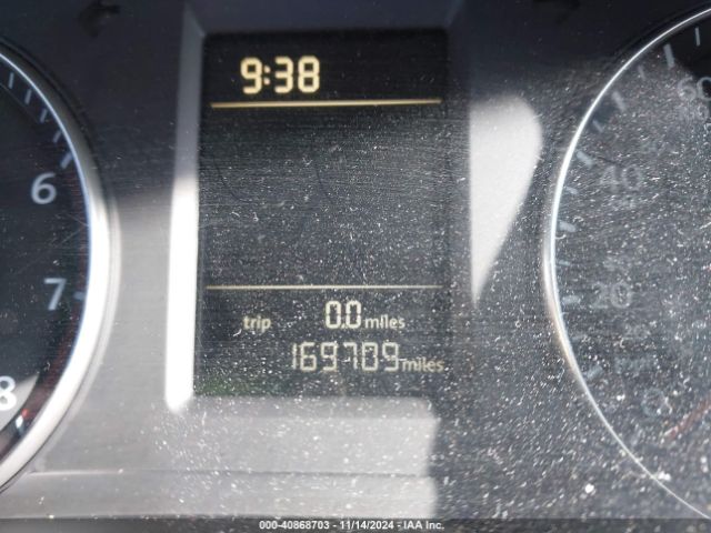 1VWAT7A36FC119608 Volkswagen Passat 1.8t Limited Edition