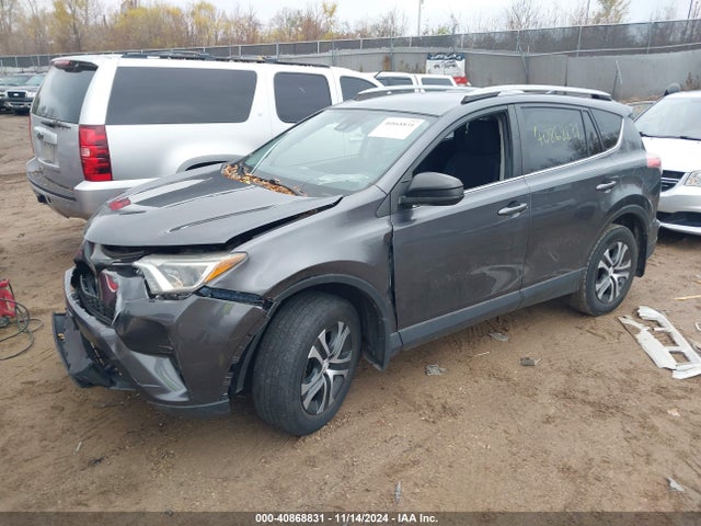 JTMBFREV3HJ704411 Toyota RAV4 LE