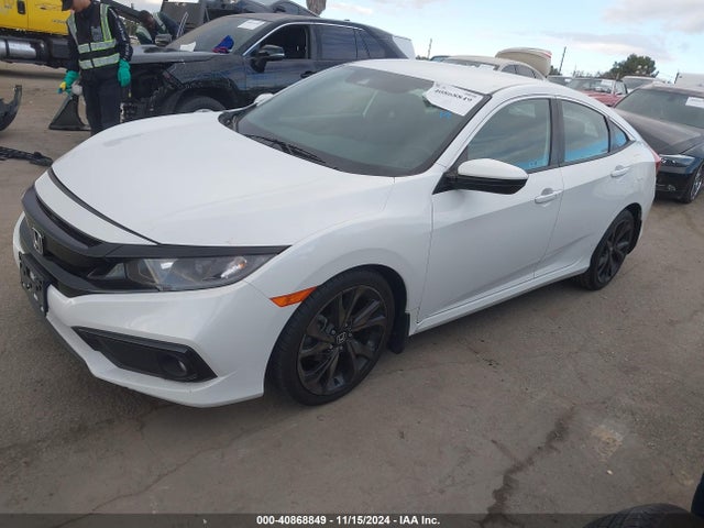 Honda Civic Sport 2019 2HGFC2F85KH583983 Image 2