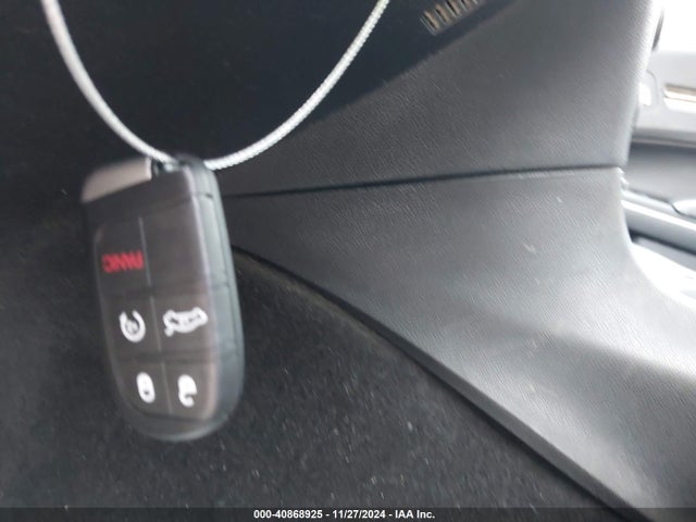 Chrysler 300c Awd 2016 2C3CCAKG0GH111484 Image 11