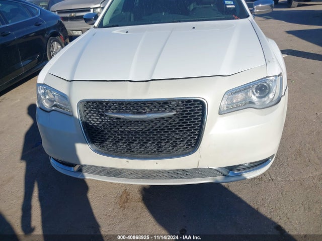 Chrysler 300c Awd 2016 2C3CCAKG0GH111484 Image 12