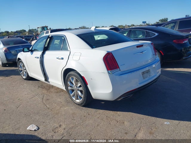 Chrysler 300c Awd 2016 2C3CCAKG0GH111484 Image 3