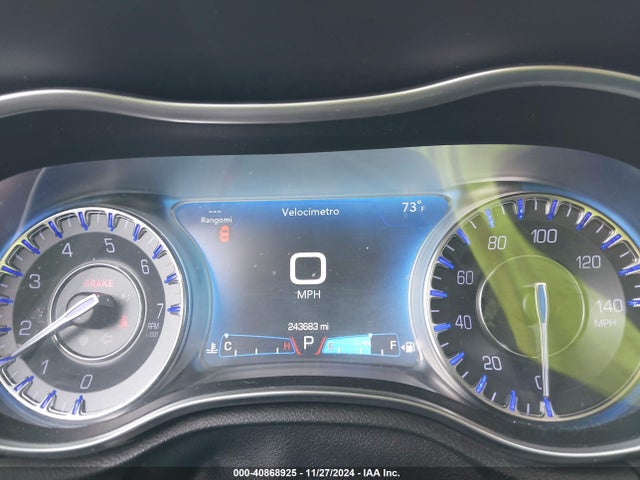 Chrysler 300c Awd 2016 2C3CCAKG0GH111484 Image 7
