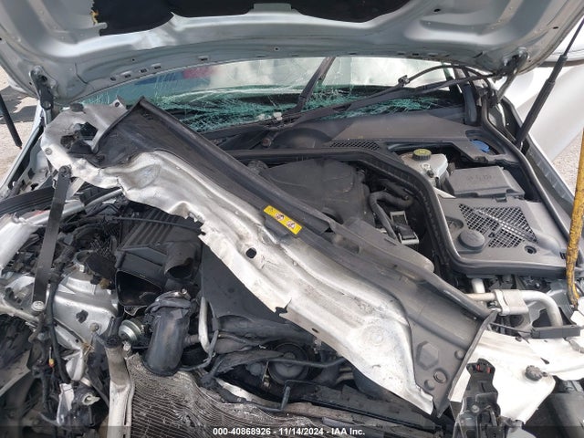 55SWF4JB8FU092743 Mercedes-Benz C 300 Luxury/sport