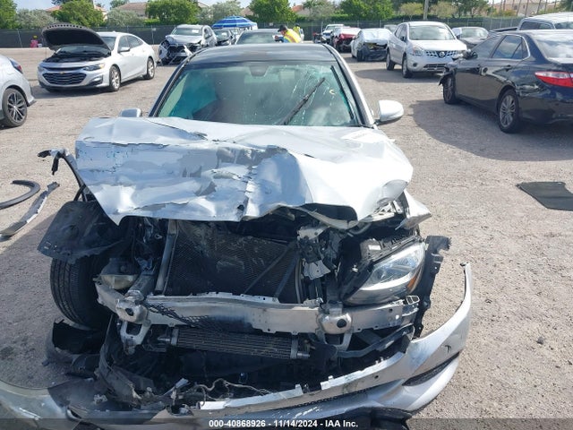 55SWF4JB8FU092743 Mercedes-Benz C 300 Luxury/sport
