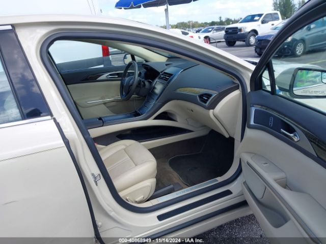 3LN6L2G97ER826493 Lincoln MKZ
