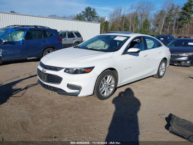 1G1ZD5ST3JF156895 Chevrolet MALIBU LT