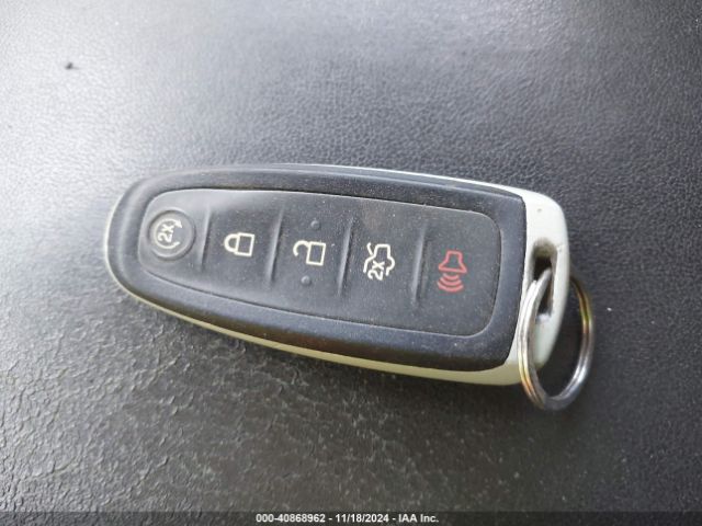 2LMDJ6JKXEBL03276 Lincoln MKX