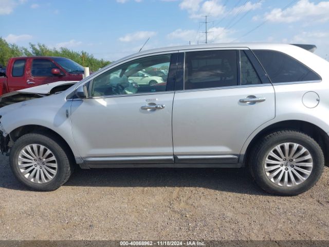 2LMDJ6JKXEBL03276 Lincoln MKX