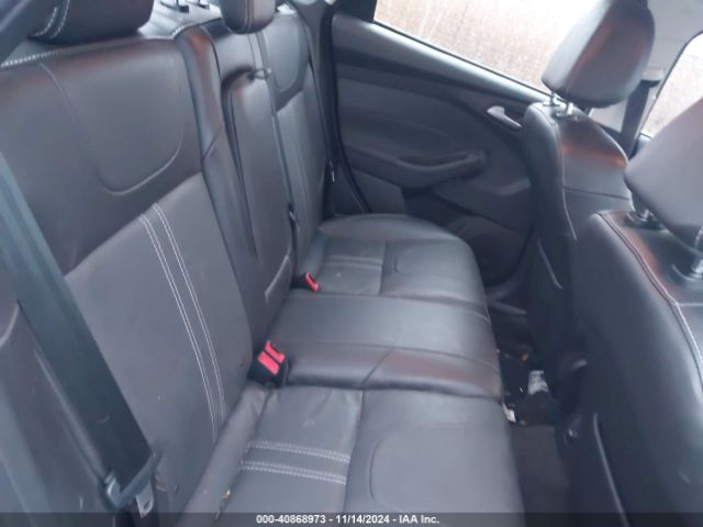 1FADP3J24EL439065 Ford Focus Titanium