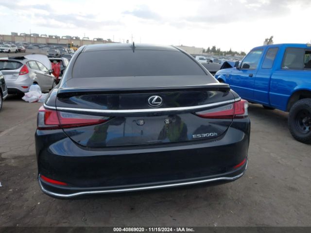 58ADA1C12PU029936 Lexus ES 300H