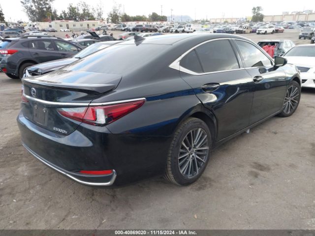 58ADA1C12PU029936 Lexus ES 300H