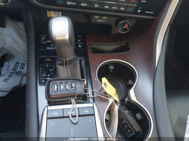 2T2HZMAA6MC185637 Lexus RX 350
