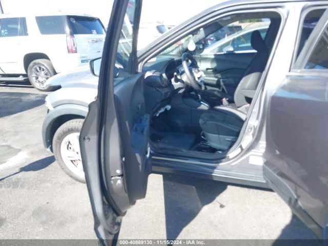 3N1CP5BV2LL576228 Nissan Kicks S Xtronic Cvt