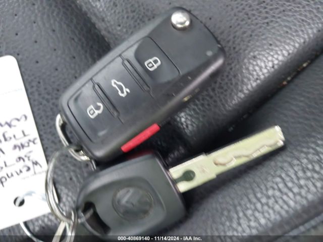 WVGBV7AX6GW602726 Volkswagen TIGUAN SE