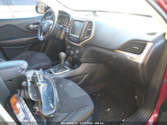 1C4PJMCS1HW505876 Jeep Cherokee Latitude 4x4