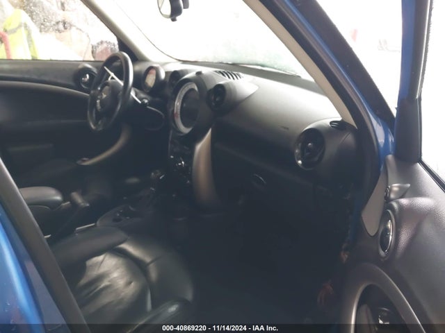 2013 MINI COUNTRYMAN WMWZB3C58DWM09910 Photo 4