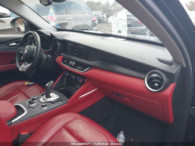 ZASPAKAN9M7D15031 Alfa Romeo Stelvio Awd