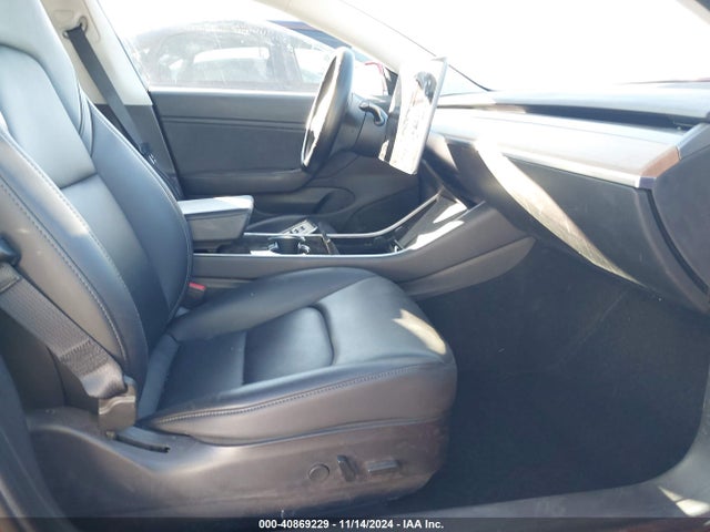 2020 TESLA MODEL 3 5YJ3E1EB0LF638432 Photo 4
