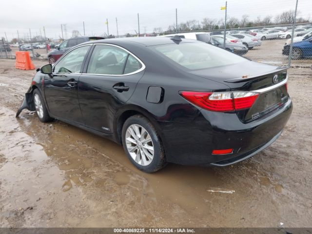 JTHBW1GG5F2092119 Lexus ES 300H
