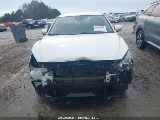 3MZBN1V78HM114386 Mazda Mazda3 Touring