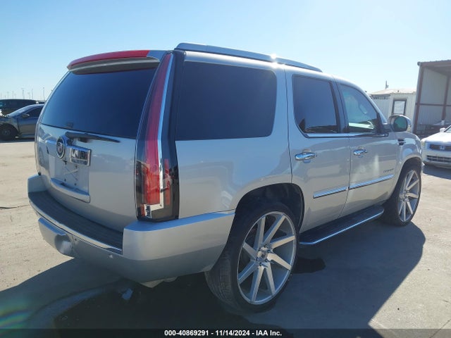 2013 CADILLAC ESCALADE 1GYS3BEF5DR163814 Photo 3