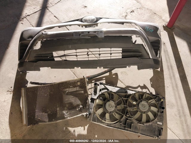 Toyota RAV4 LE 2017 2T3ZFREV6HW354398 Image 19