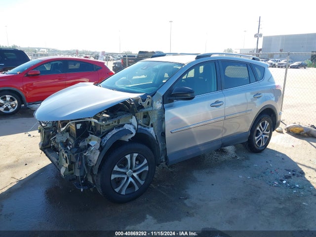 Toyota RAV4 LE 2017 2T3ZFREV6HW354398 Image 2