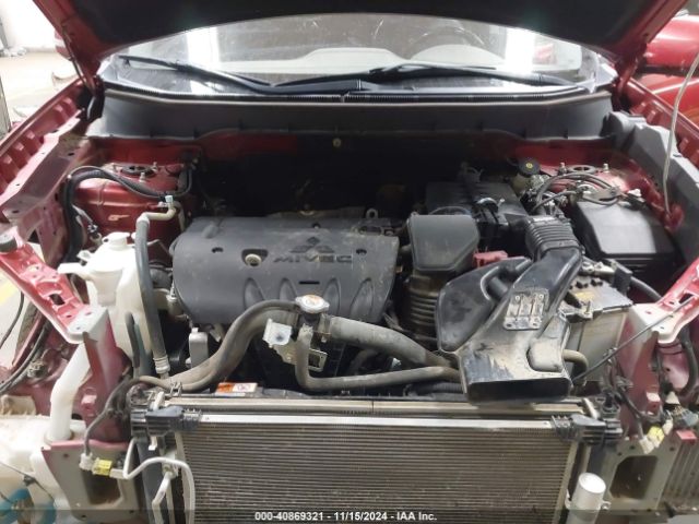 JA4AP3AW7JU017063 Mitsubishi Outlander Sport 2.4 Se
