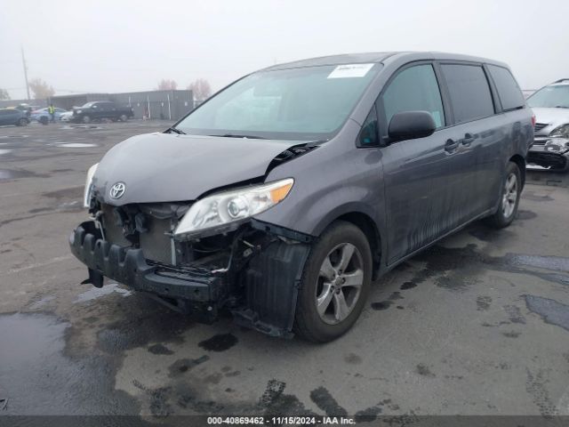 5TDZK3DC1FS666068 Toyota Sienna L 7 Passenger