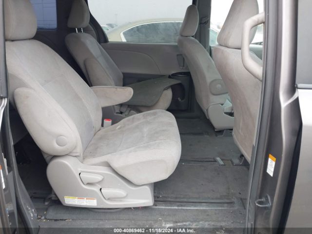 5TDZK3DC1FS666068 Toyota Sienna L 7 Passenger